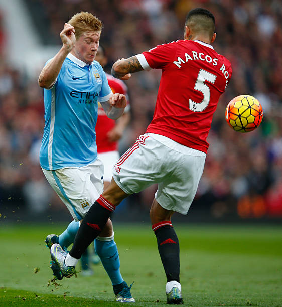 湖人险胜步 湖人险胜步